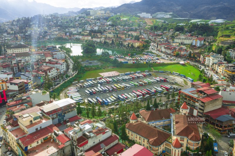 Toàn cảnh trung tâm phường Sa Pa. Ảnh: Dương Quốc Hiếu