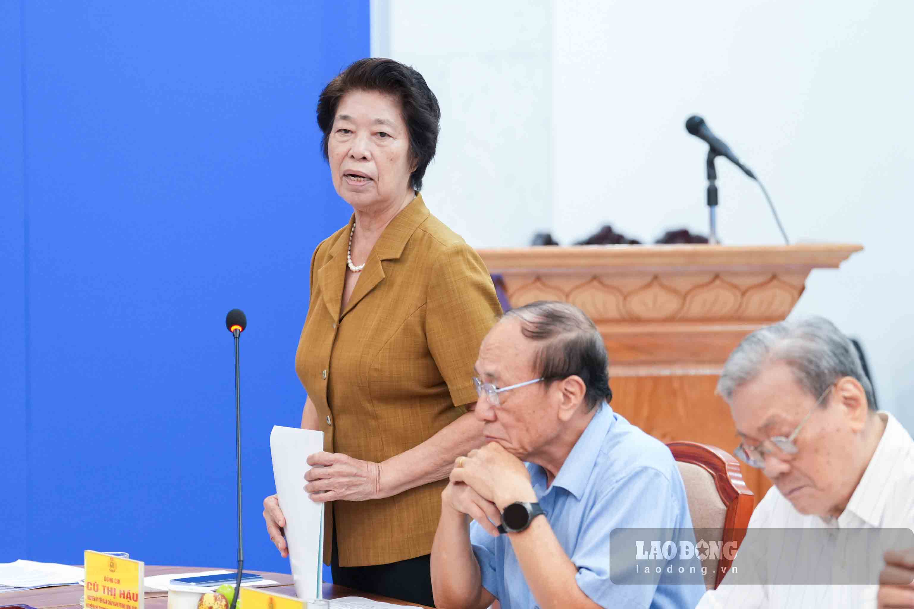 Bà Cù Thị Hậu - nguyên Ủy viên Trung ương Đảng, nguyên Chủ tịch Tổng LĐLĐVN. Ảnh: Hữu Chánh