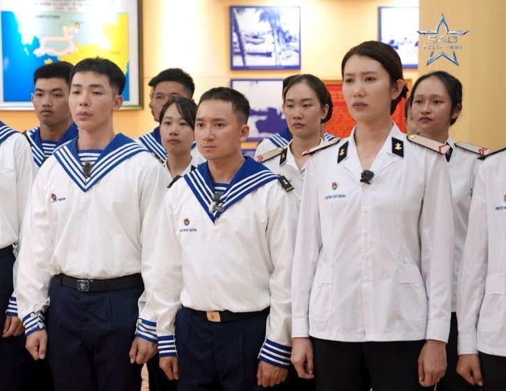 Dàn chiến sĩ Sao nhập ngũ 2026 trải qua những giờ sinh hoạt nhiều cảm xúc tại đơn vị. Ảnh: Chương trình cung cấp