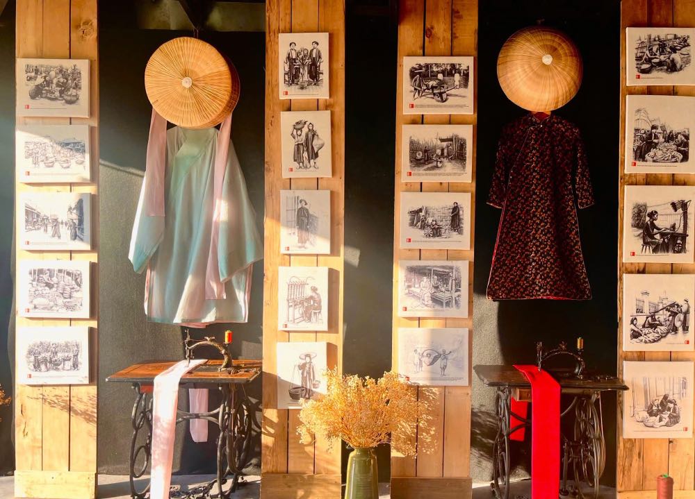 From the ao dai, the exhibition will tell the story of Hanoi through the periods. Photo: Hanoi Department of Culture, Sports and Tourism