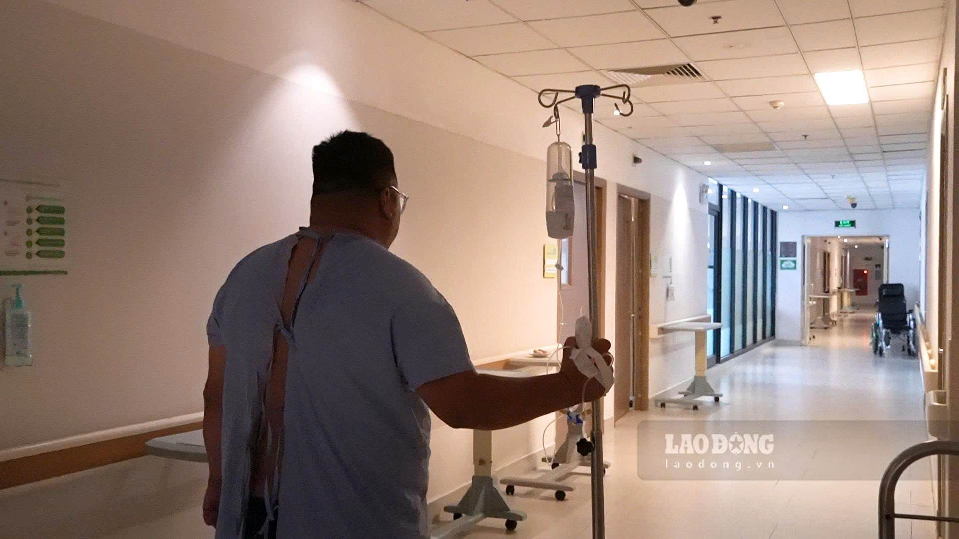 Obese man discovers a series of dangerous diseases after 10 years. Photo: Hanh Thom