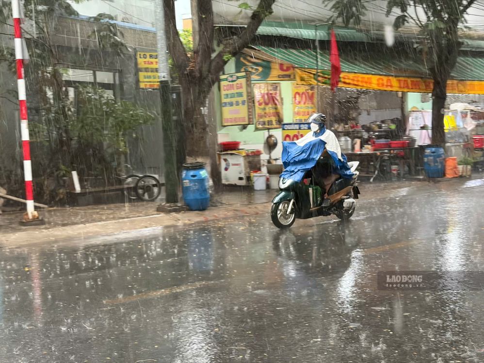 The South enters a period of heavy rain, beware of flooding. Photo: Anh Tu