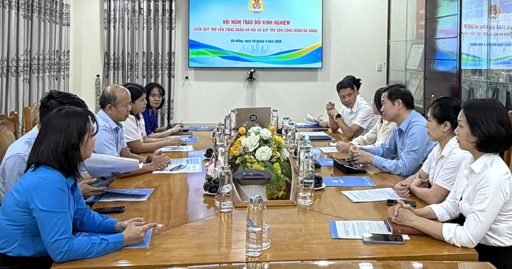Da Nang and Hanoi Labor Federations exchange experiences to support union members in difficult circumstances. Photo: Da Nang Trade Union