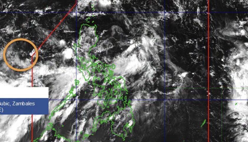 The location of the new low pressure area was monitored by PAGASA at 2:00 PM on September 10 (Philippines time). Photo: PAGASA