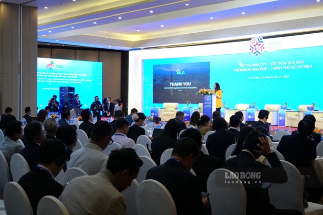 TPHCM hướng tới trung tâm logistics - cảng biển hàng đầu Đông Nam Á