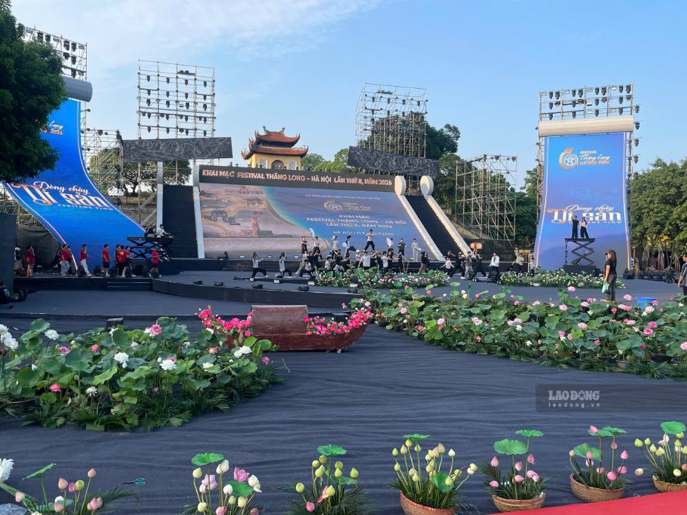 Sân khấu