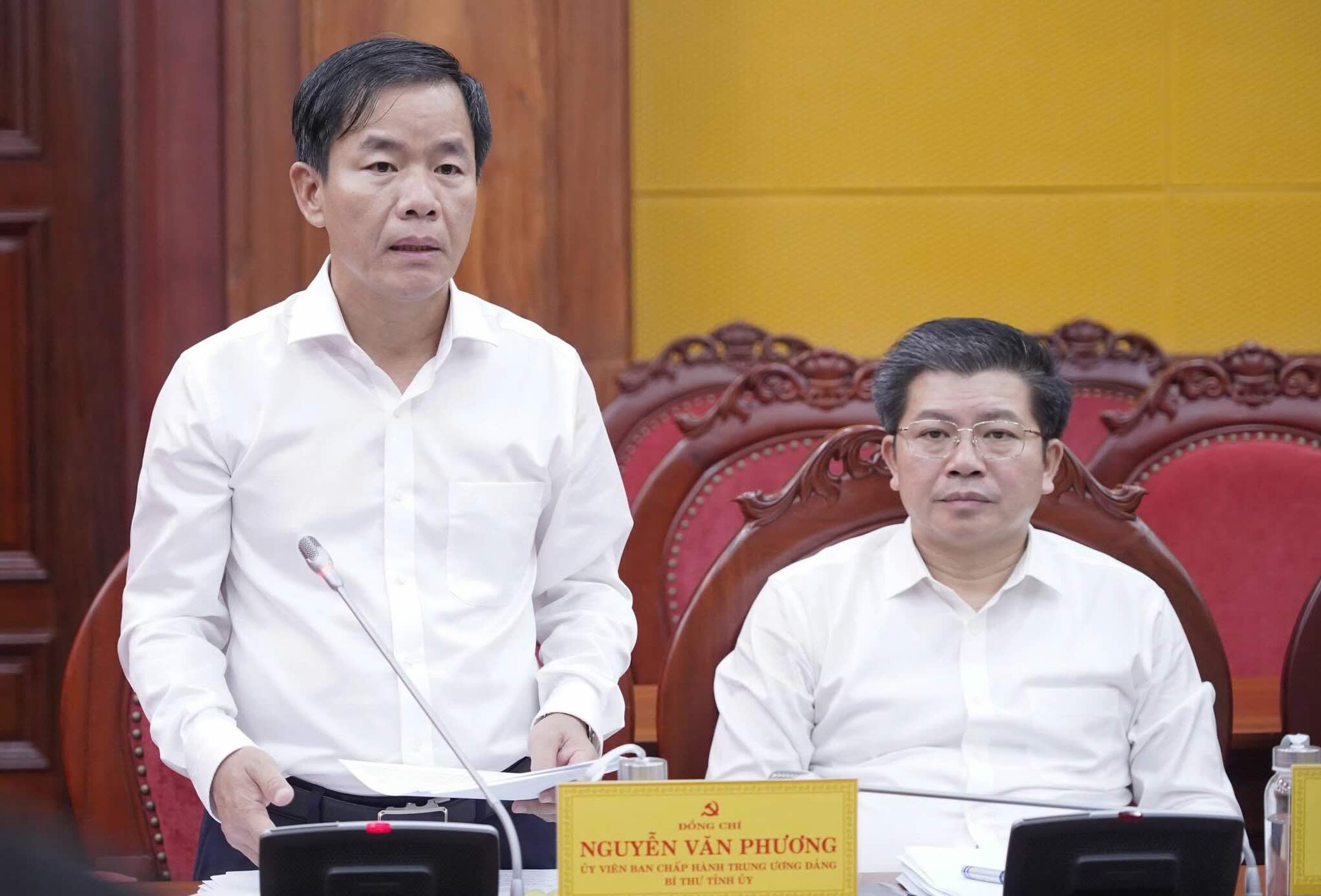 Ông Nguyễn Văn Phương - Bí thư Tỉnh ủy Quảng Trị phát biểu tại hội nghị. Ảnh: Tân Hướng