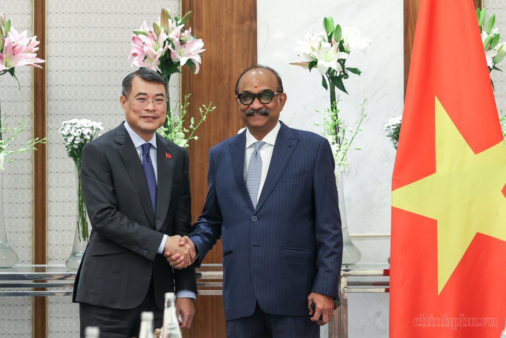 Thủ tướng Chính phủ Lê Minh Hưng tiếp Chủ tịch Tập đoàn GMR Grandhi Mallikarjuna Rao. Ảnh: chinhphu.vn