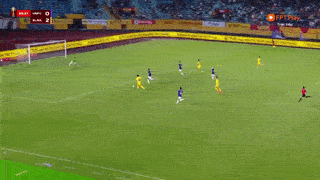 Song Lam Nghe An venció al Hanoi FC por 4-1. Foto de : FPT Play