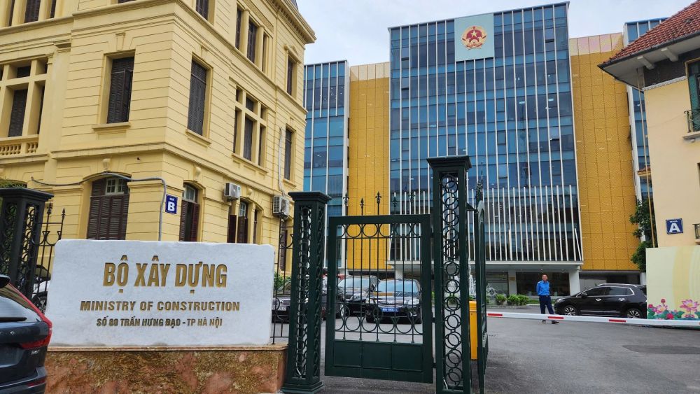 El Gobierno promulga nuevas regulaciones sobre las tareas, poderes y estructura organizativa del Ministerio de Construcción. Foto: Chinhphu. vn