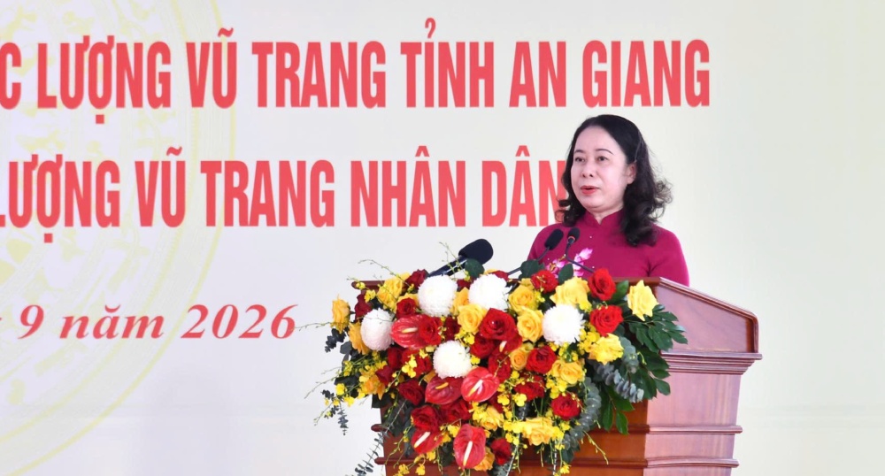 Bí thư Trung ương Đảng, Phó Chủ tịch nước Võ Thị Ánh Xuân phát biểu tại buổi lễ. Ảnh: Nguyễn Khoa/Bộ CHQS An Giang