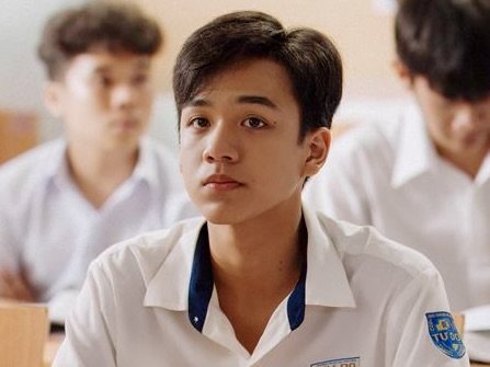 Hao Khang (as Quy) in the movie Precious Son Overcomes Wealth. Photo: Film crew provided