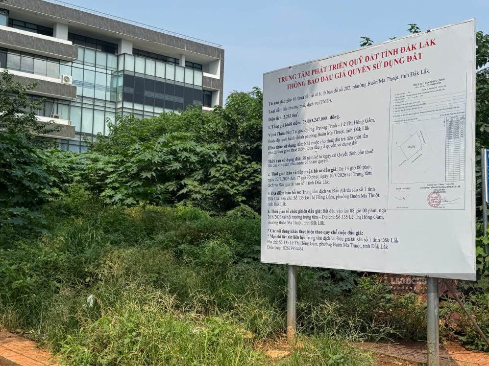 Dak Lak province is removing bottlenecks and auctioning many houses and land facilities to increase local budget revenue. Photo: Bao Trung (taken in September 2026)