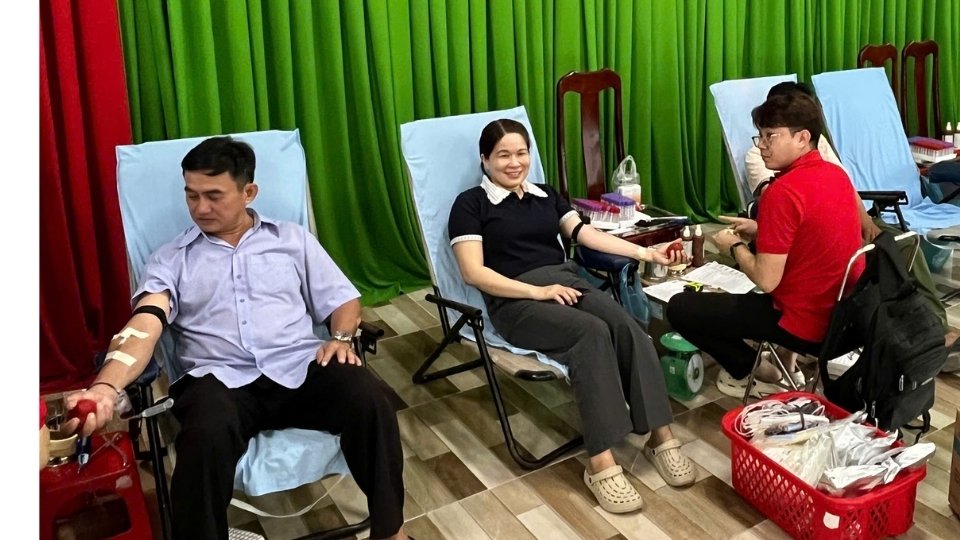Vinh Long Front coordinates to mobilize people to participate in blood donation, joining hands for the community. Photo taken on September 9, 2026 at the Tan Long Hoi commune voluntary blood donation point. Photo: Vietnam Fatherland Front Committee of Vinh Long province.
