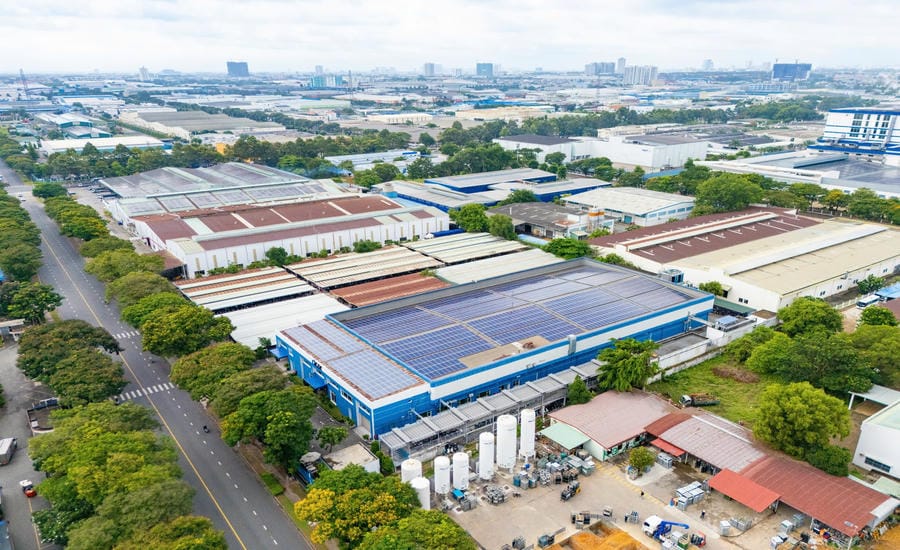 The fund to promote energy saving and efficiency is expected to mobilize and connect resources into the field of energy saving and efficiency. Photo: Cicor Vietnam's rooftop solar power plant (Enterprise photographed in 2025).