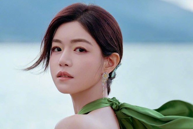 Trần Nghiên Hy chia sẻ về khủng hoảng sự nghiệp sau khi làm mẹ