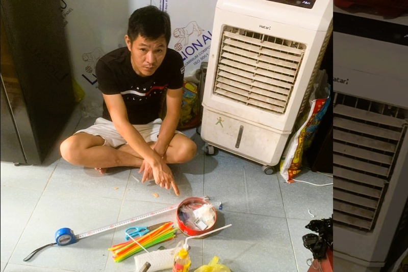 Đối tượng Nguyễn Văn Hải chia nhỏ ma túy ra bán kiếm lời. Ảnh: Công an Hội An Đông