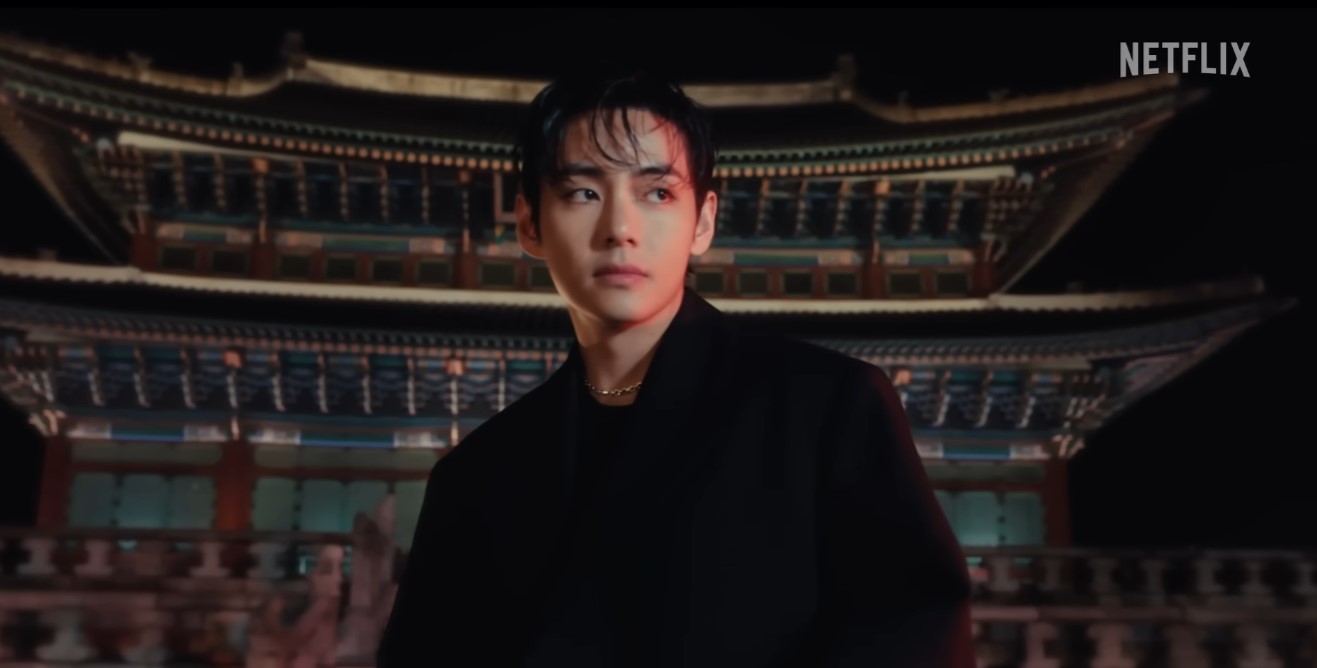 V (BTS) helps American sportswear brand Champion achieve $6.3 million in media value in 48 hours. Photo: Netflix