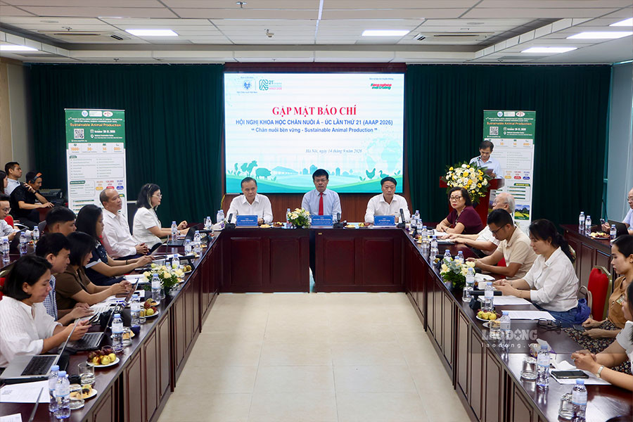 Toàn cảnh sự kiện gặp mặt báo chí diễn ra ngày 14.9.2026, trước thềm Hội nghị Khoa học Chăn nuôi Á - Úc lần thứ 21 (AAAP 2026). Ảnh: Dương Anh