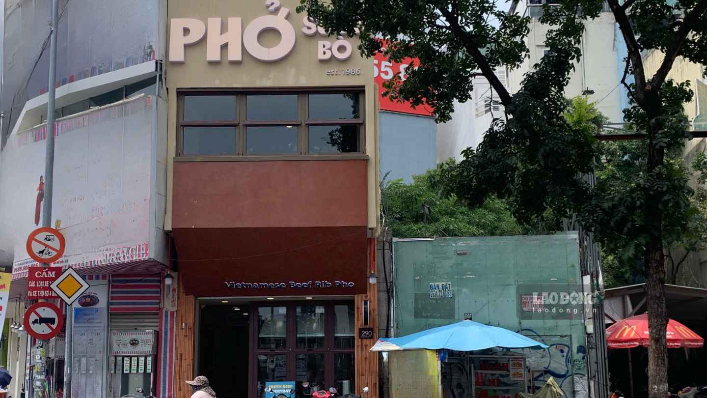Quán phở tại trung tâm TPHCM của doanh nhân nổi tiếng mới mở. Ảnh: Ngọc Lê