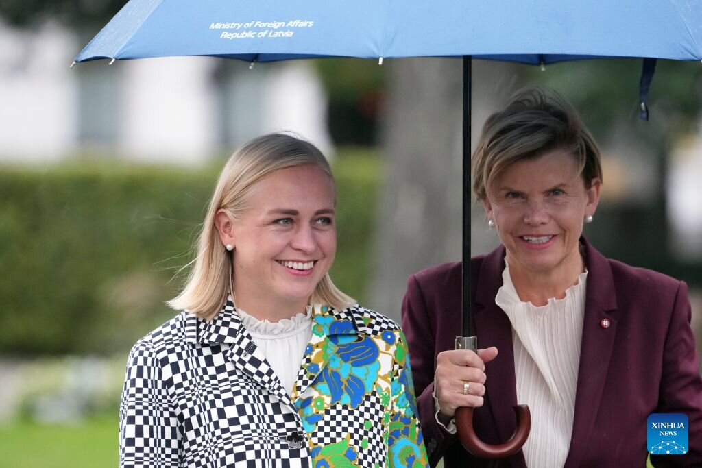 Finnish Foreign Minister Elina Valtonen (left) and Latvian Foreign Minister Baiba Braze, September 9, 2026. Photo: Xinhua