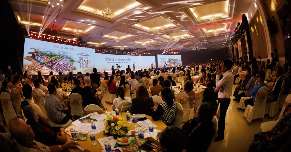 Sự kiện mở bán T&T Homes Elite Rivera thu hút hơn 500 khách hàng và nhà đầu tư tại Vĩnh Long và các tỉnh thành lân cận. Ảnh: T&T Group