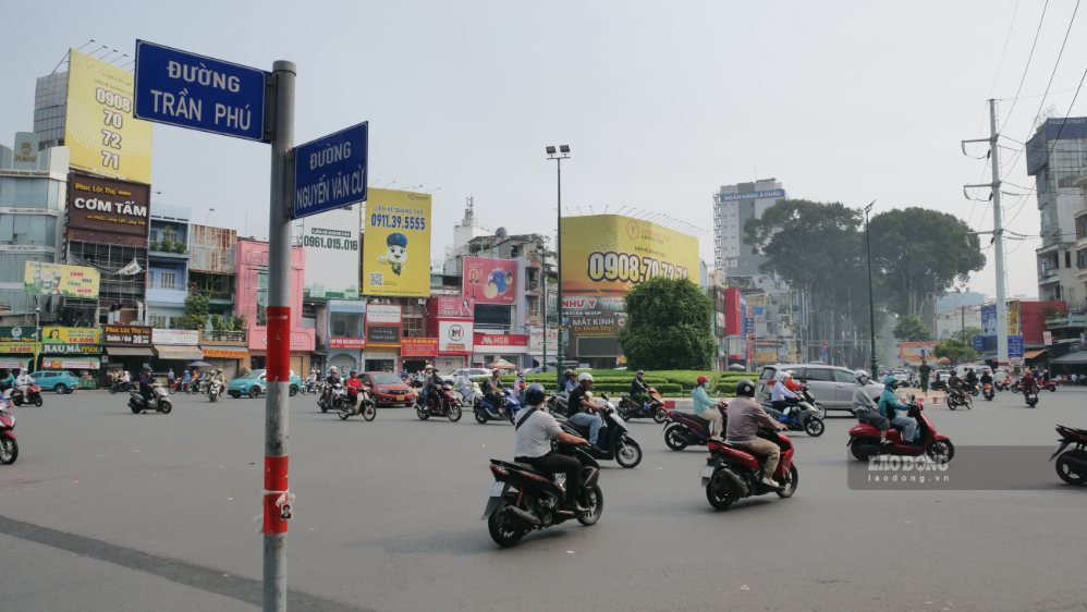 Sau khi điều chỉnh phương án, giao thông quanh vòng xoay ngã 6 cơ bản ổn định hơn.