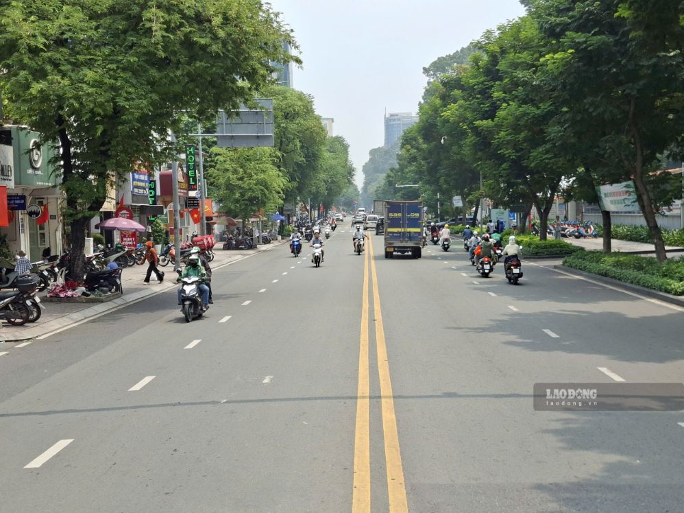 Đường Nguyễn Thị Minh Khai sẽ tổ chức lưu thông một chiều từ Cao Thắng đến Huyền Trân Công Chúa. Ảnh: Minh Quân
