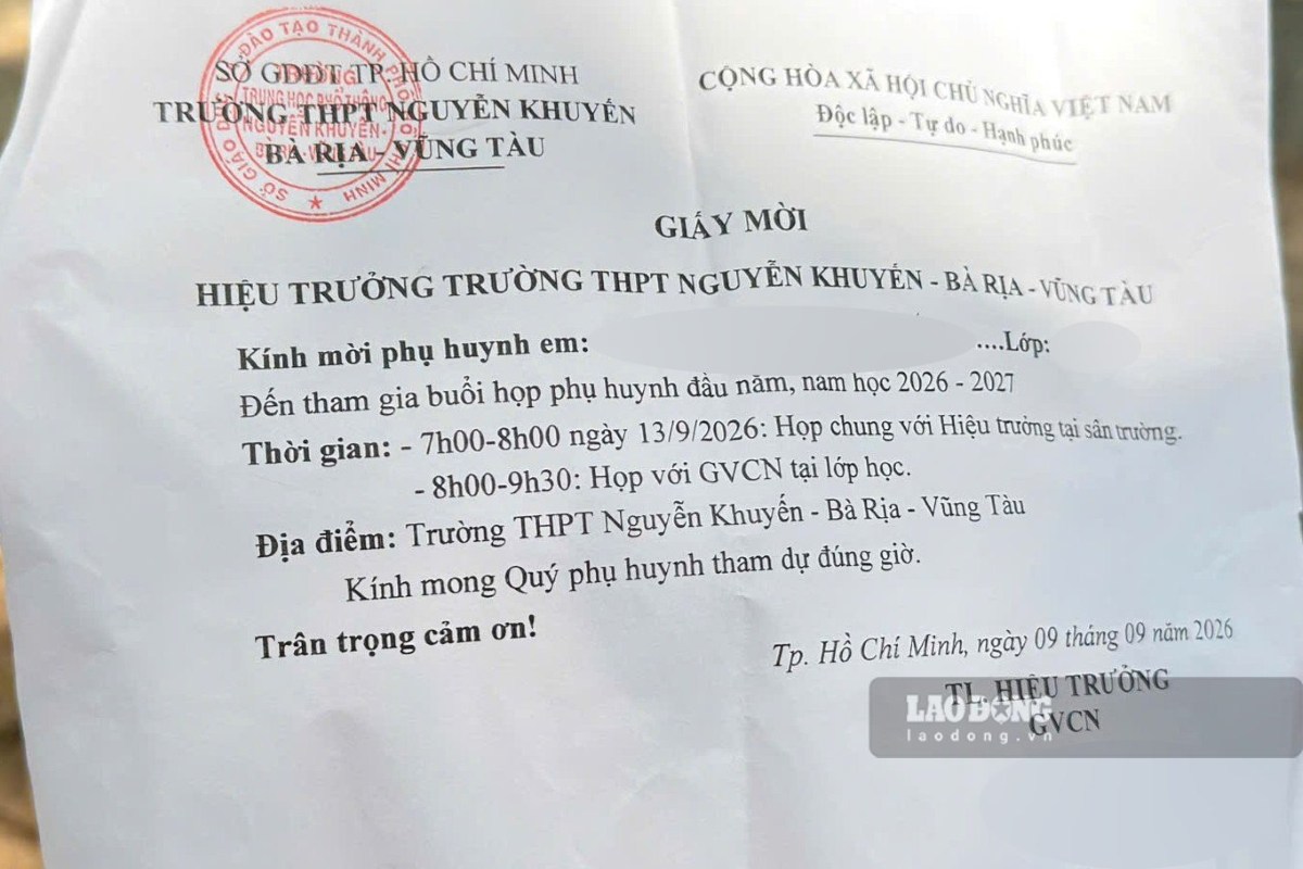 Giấy mời họp phụ huynh ngày 13.9. Ảnh: Thành An