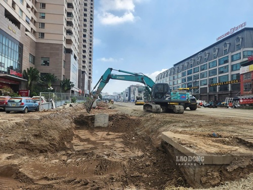 Đường vành đai 2,5 đoạn qua phường Cầu Giấy. Ảnh: Minh Hạnh chụp ngày 13.9.2026