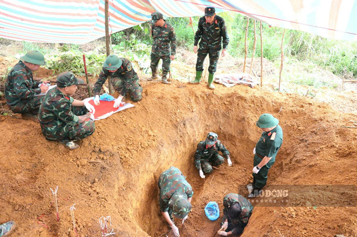 The traces are cherished from the heart of the earth, with the hope that one day those who sacrificed will be fully restored their names. Photo: Dinh Dai