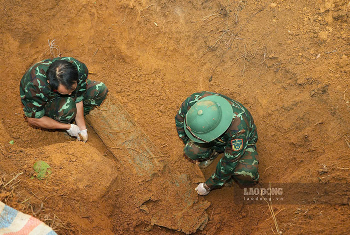 Mỗi phần mộ được phát hiện là thêm một manh mối trong hành trình xác định danh tính liệt sĩ. Ảnh: Đinh Đại