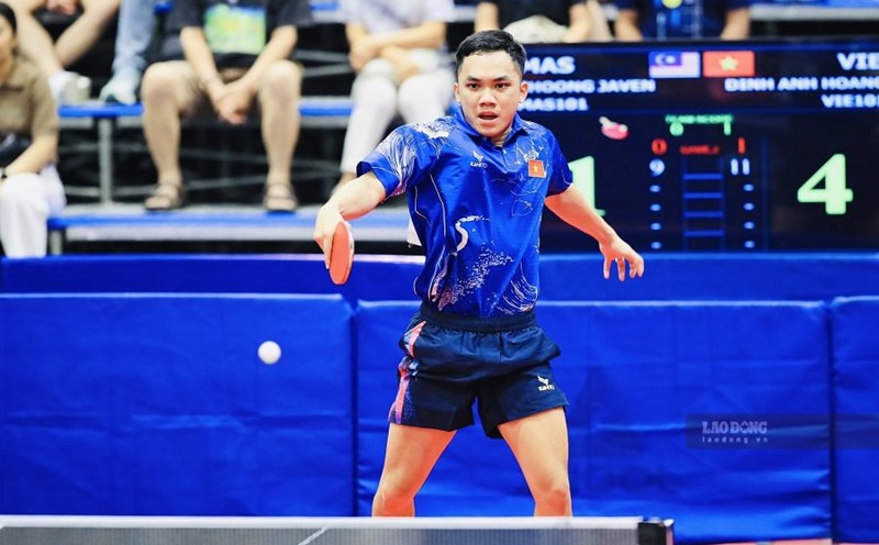 Vietnamese table tennis player Dinh Anh Hoang used to compete at SEA Games 33 in Thailand and continues to participate in WTT Feeder Bangkok 2026. Photo: Minh Dan