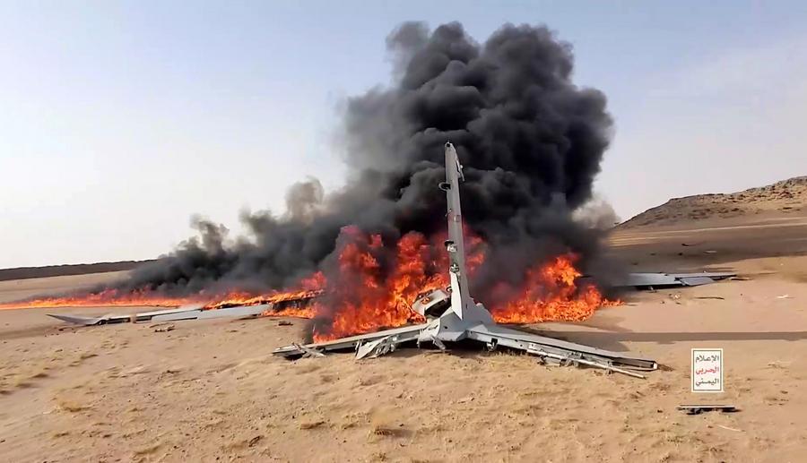 Houthi declares use of anti-aircraft missiles and UAVs in confrontations with Saudi Arabia amid increasing fighting in Yemen. In the photo: A UAV catches fire after being shot down in Al-Jawf province, Yemen, July 26, 2026. Photo: Xinhua