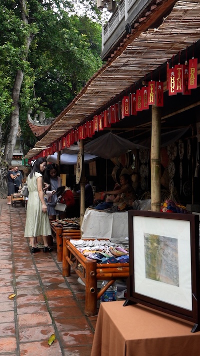 Nghệ nhân đưa làng nghề truyền thống đến gần du khách