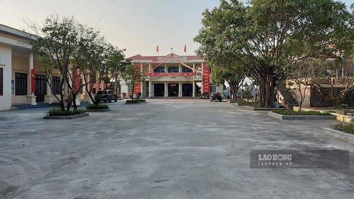 The headquarters of the old Khanh Duong Commune People's Committee has been handed over to Khanh Duong Primary School (now Dinh Dien Primary School, Yen Mo commune, Ninh Binh province). Photo: Nguyen Truong (taken in August 2026)