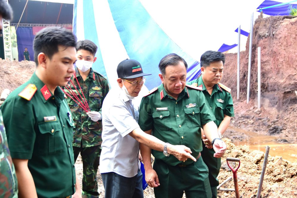 Thiếu tướng Nguyễn Thành Trung, Chính ủy Bộ Tư lệnh TPHCM trực tiếp chỉ đạo