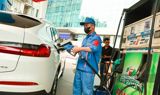 Cập nhật giá xăng dầu ngày 19.9: Đồng loạt giảm