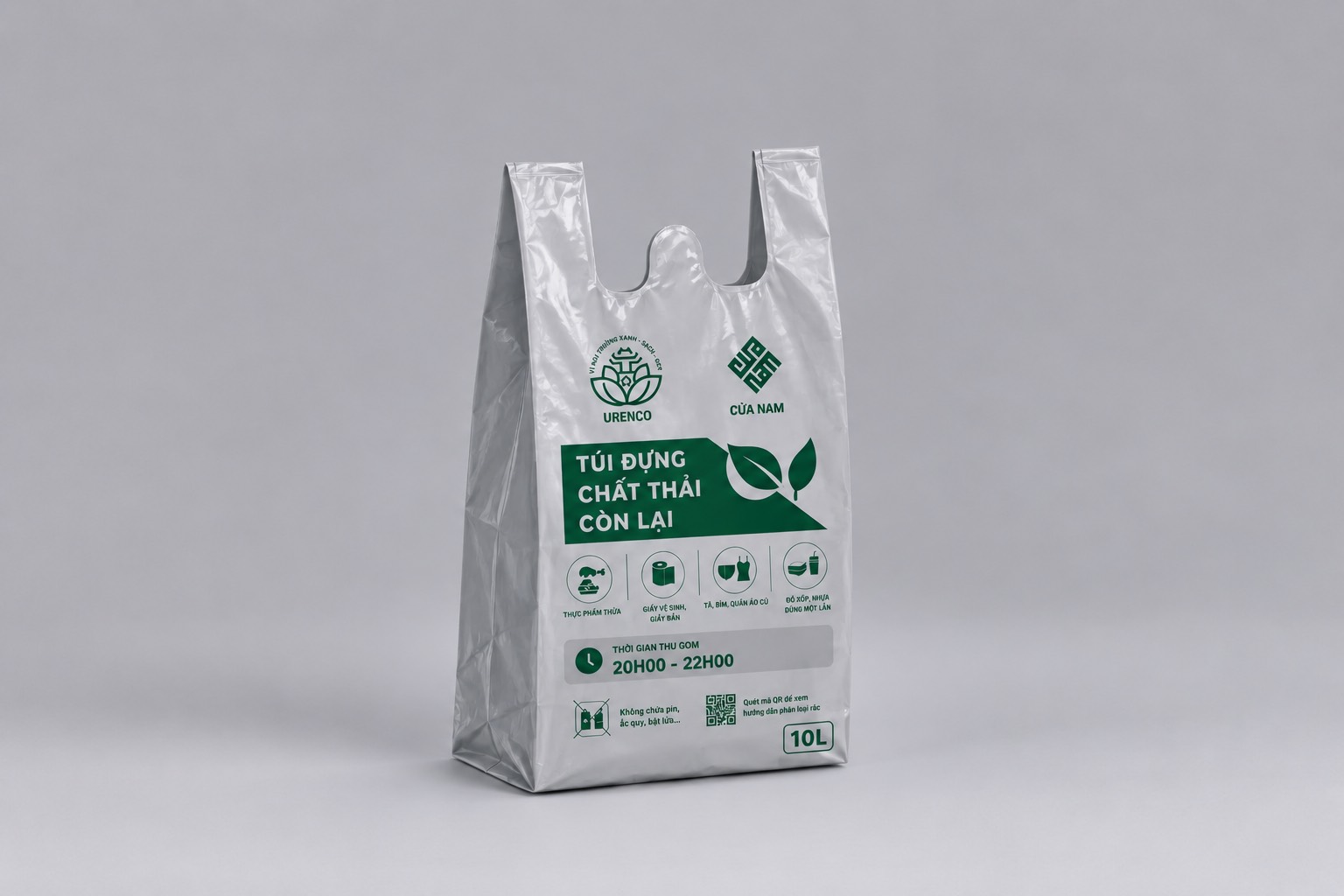 Handbag-shaped trash bag, clear gray color, made from PE/HDPE/LLDPE plastic material. Photo: Urenco