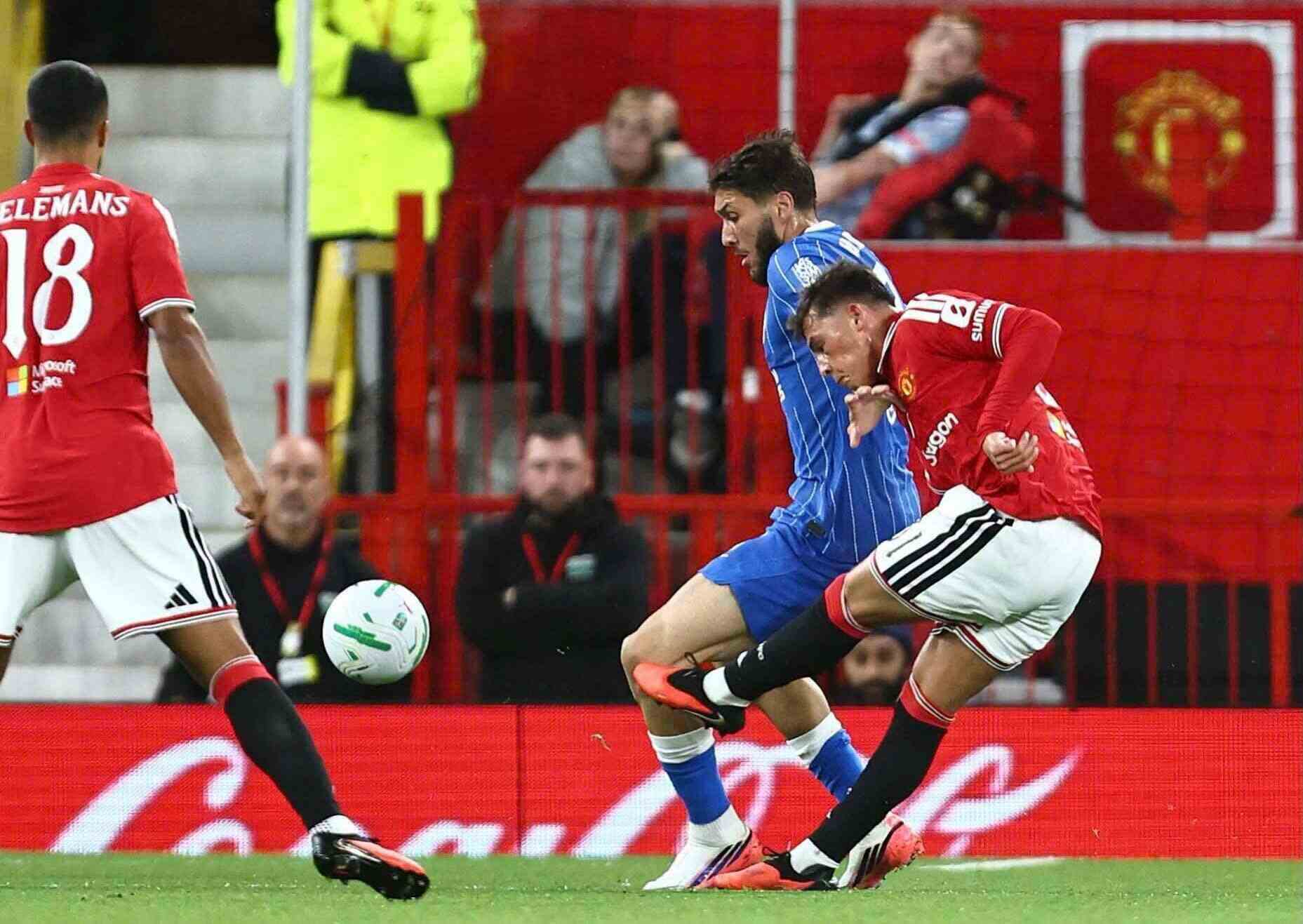 Man United has another forgettable match. Photo: Carabao Cup