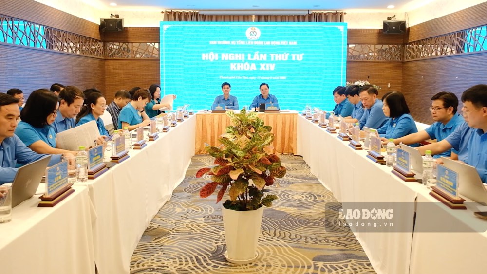 Quang cảnh Hội nghị Ban Thường vụ Tổng LĐLĐ Việt Nam. Ảnh: Mỹ Ly.
