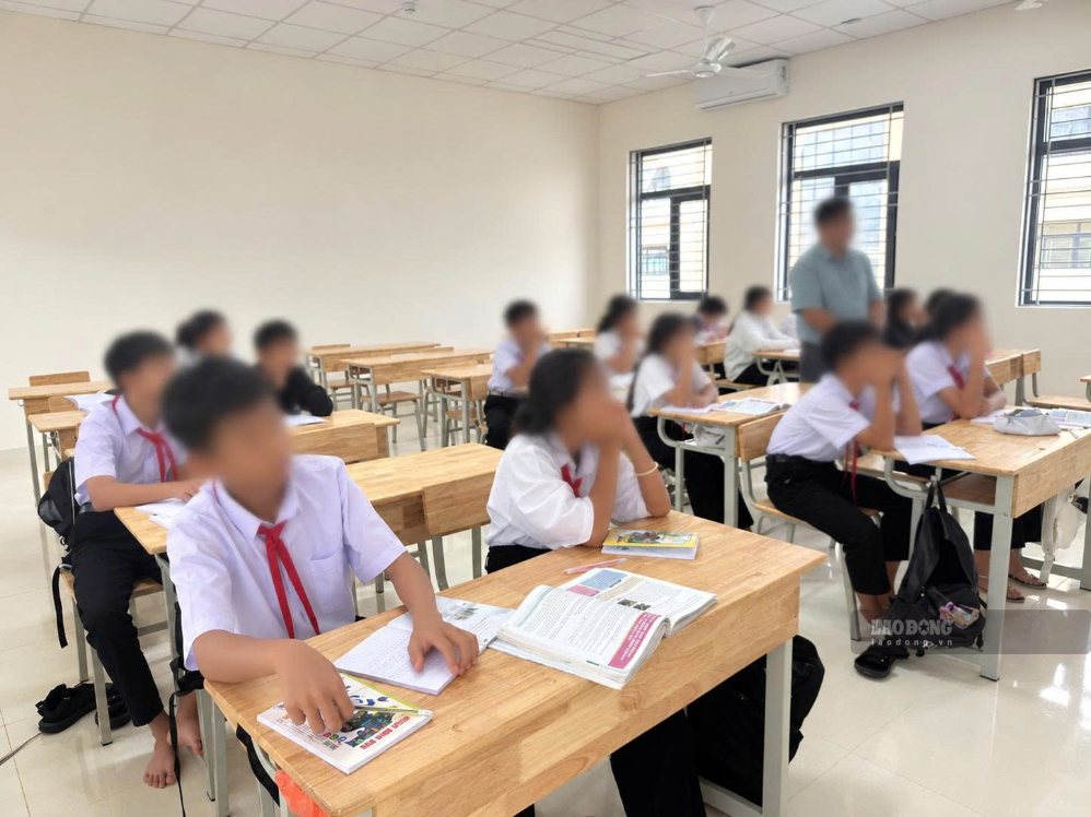 The education sector of Dak Lak province is facing a shortage of teachers in many schools. Photo: Bao Trung