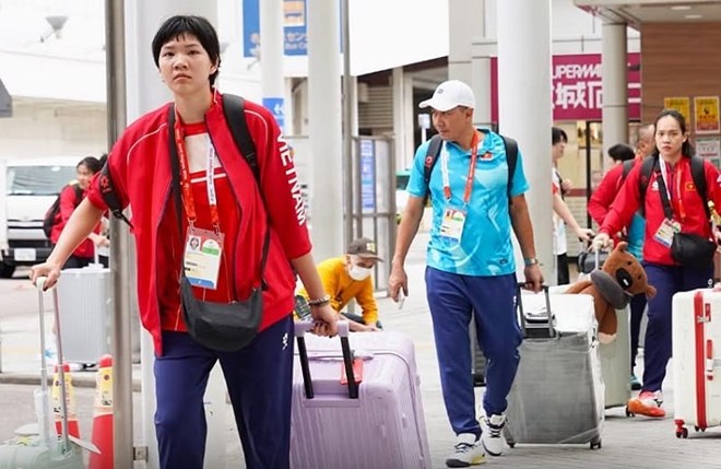 Vietnamese women's volleyball team was taken to the wrong hotel when arriving in Japan on September 14 to prepare for ASIAD 20. Photo: Vietnam Volleyball