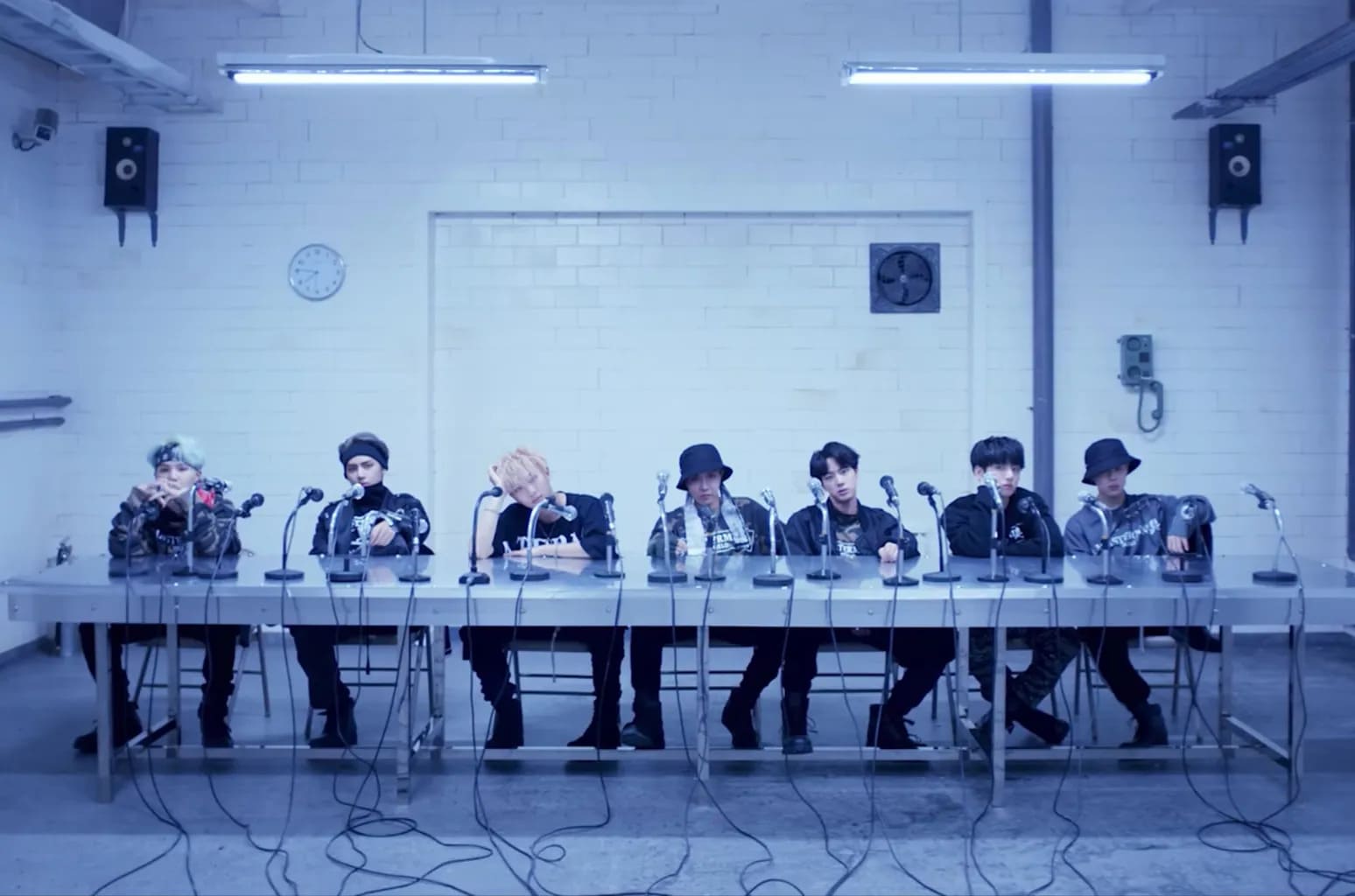 BTS's MV "MIC Drop (Steve Aoki Remix)" reaches 1.6 billion views on YouTube. Photo: Lotte