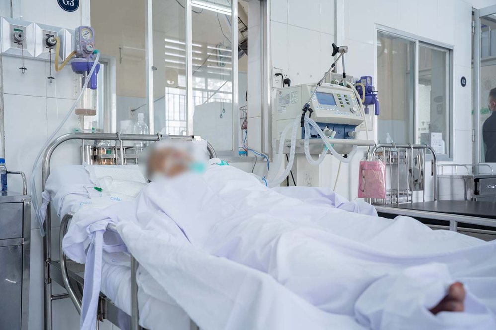 Một bệnh nhân bị bỏng được thực hiện tại Khoa Bỏng - Phẫu thuật tạo hình. Ảnh: Bệnh viện Chợ rẫy cung cấp