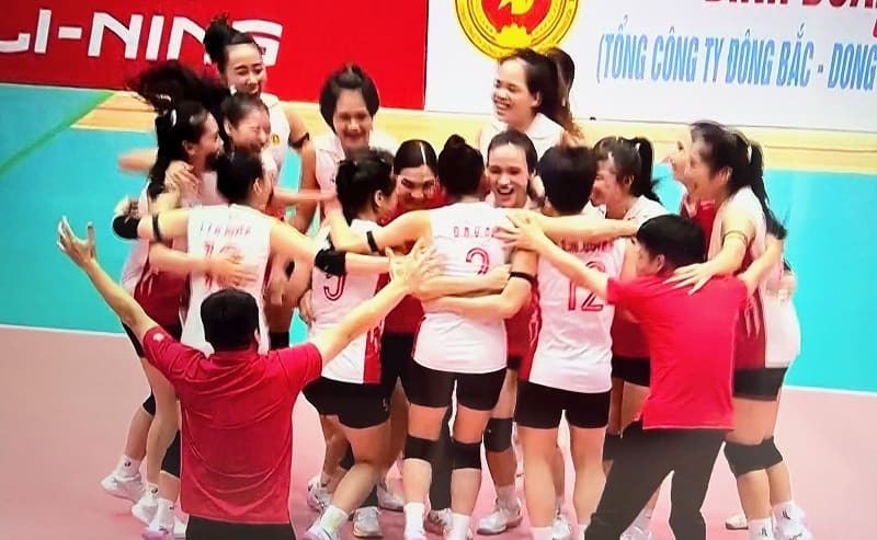 Đội trẻ Binh chủng Thông tin đã vô địch Giải bóng chuyền U23 quốc gia 2026 trong chiều ngày 17.9 tại Quảng Ngãi. Ảnh: Hoài Việt