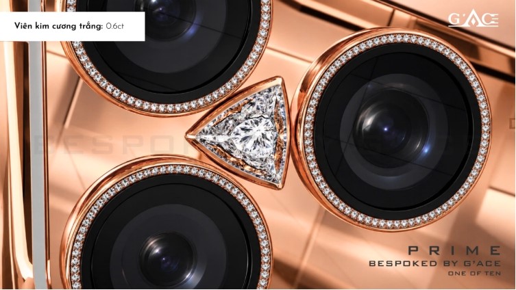 Gold-plated, diamond-studded iPhone 18 Pro and iPhone 18 Pro Max with prices up to several hundred million VND will soon appear in Vietnam. Photo: G'ACE