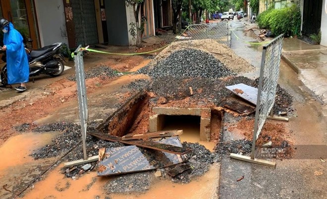 Dự án hơn 29,5 tỉ đồng ở Đà Nẵng ngổn ngang trước mùa mưa bão