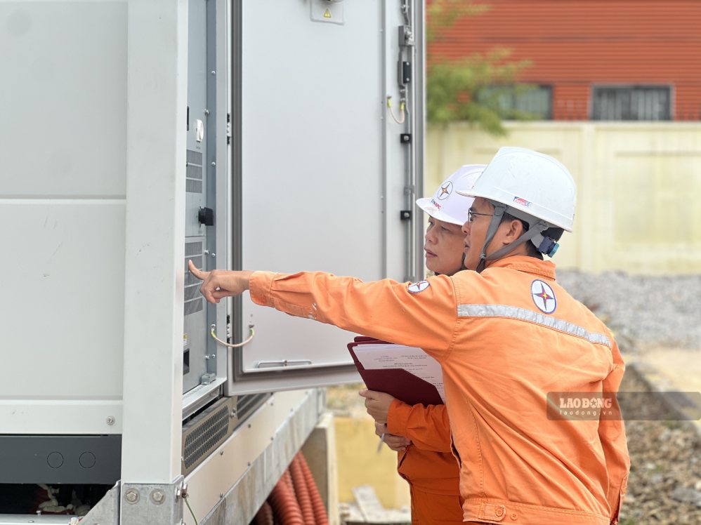 After a long period of difficulties, the financial situation of Vietnam Electricity Group (EVN) is clearly improving. Photo: Cuong Ngo