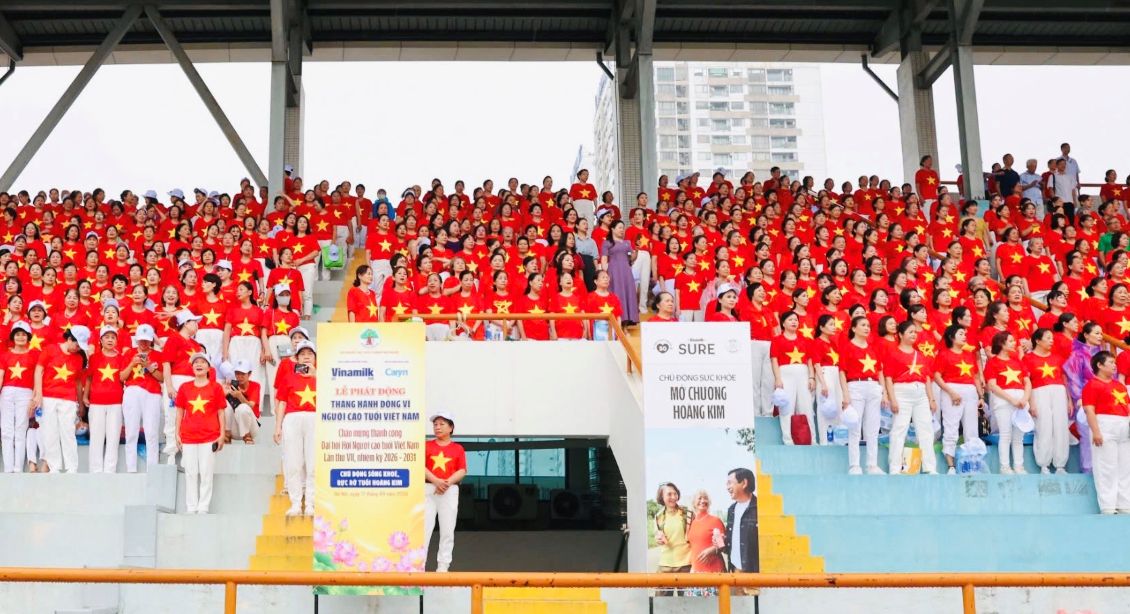 Vinamilk Sure đồng hành cùng người cao tuổi lan tỏa tinh thần sống vui, sống khỏe tại chương trình. Ảnh: Vi Nam